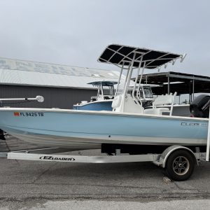 2022 Clearwater 2100 Baystar